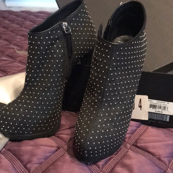 AUTHENTIC Giuseppe zanotti bootie - Picture 2 of 7